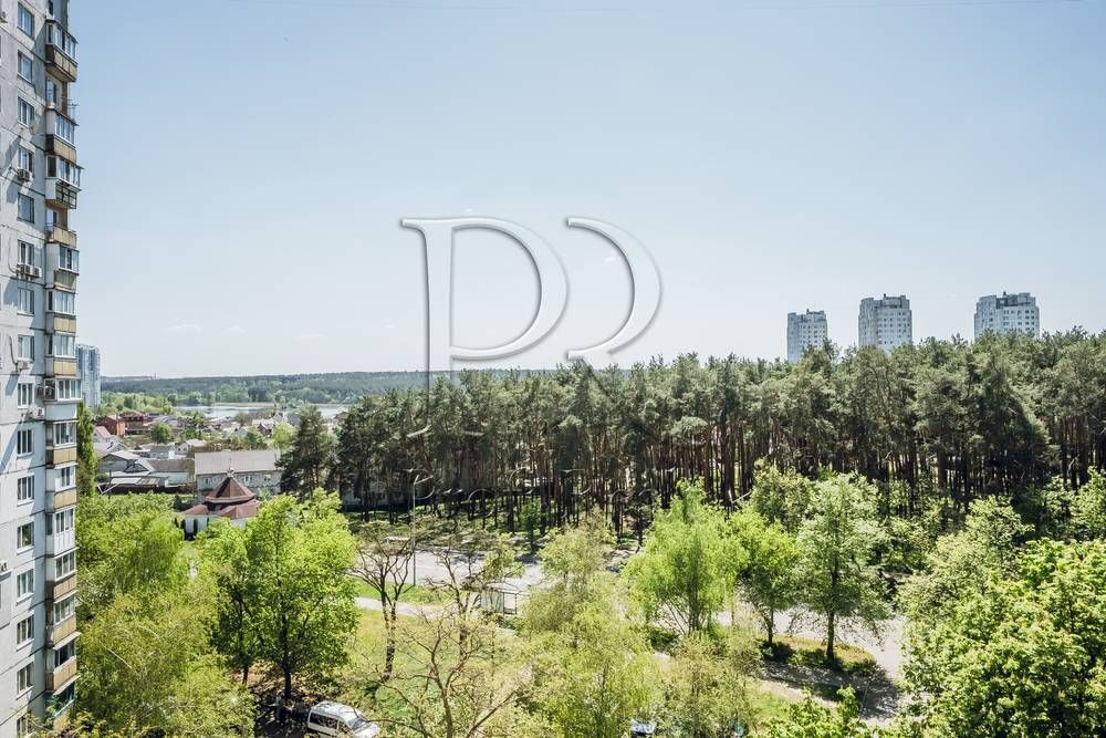 Продаж 3 кімн. квартири за адресою Олега Мудрака 41, Наумова, Академмістечко
