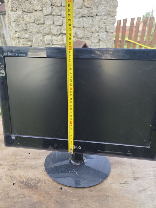 Monitor LG Flatron E1940S E1940S-PN 19 cali czarny połysk