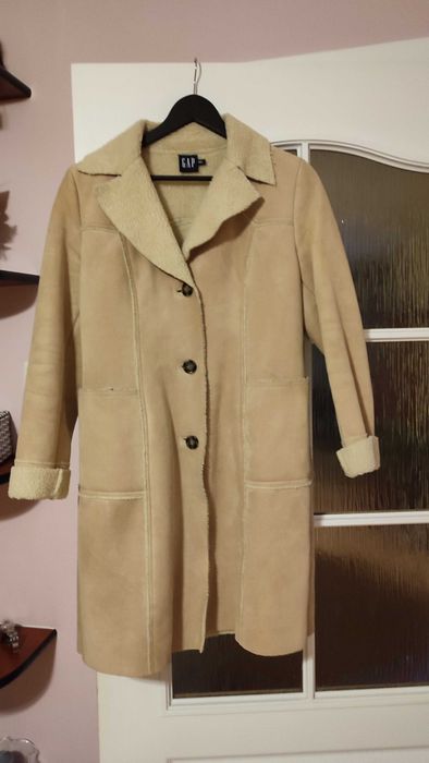 Sprzedam korzuszek Gap rozmiar M (36)