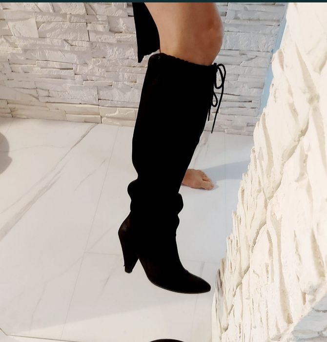 Piękne kozaki 38 GOMMA zamszowe czarne szeroka cholewka słupek wiązane