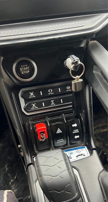 Can Am Maverick R 2025 STOCK FMP