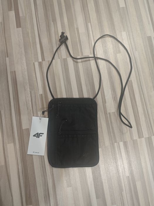 Saszetka 4f nowa