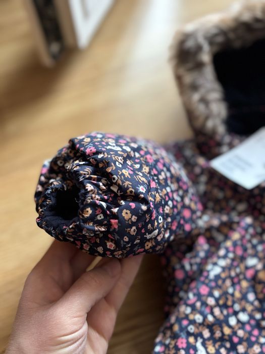 Зимовий комбінезон H&M 68 розмір 4-6 місяців повномірка