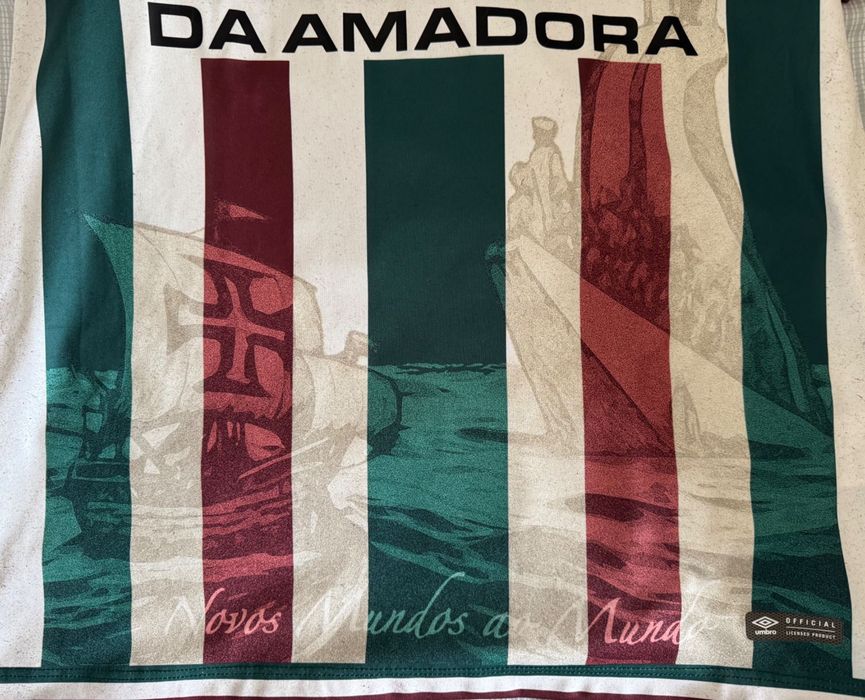 Camisola de jogo Estrela da Amadora