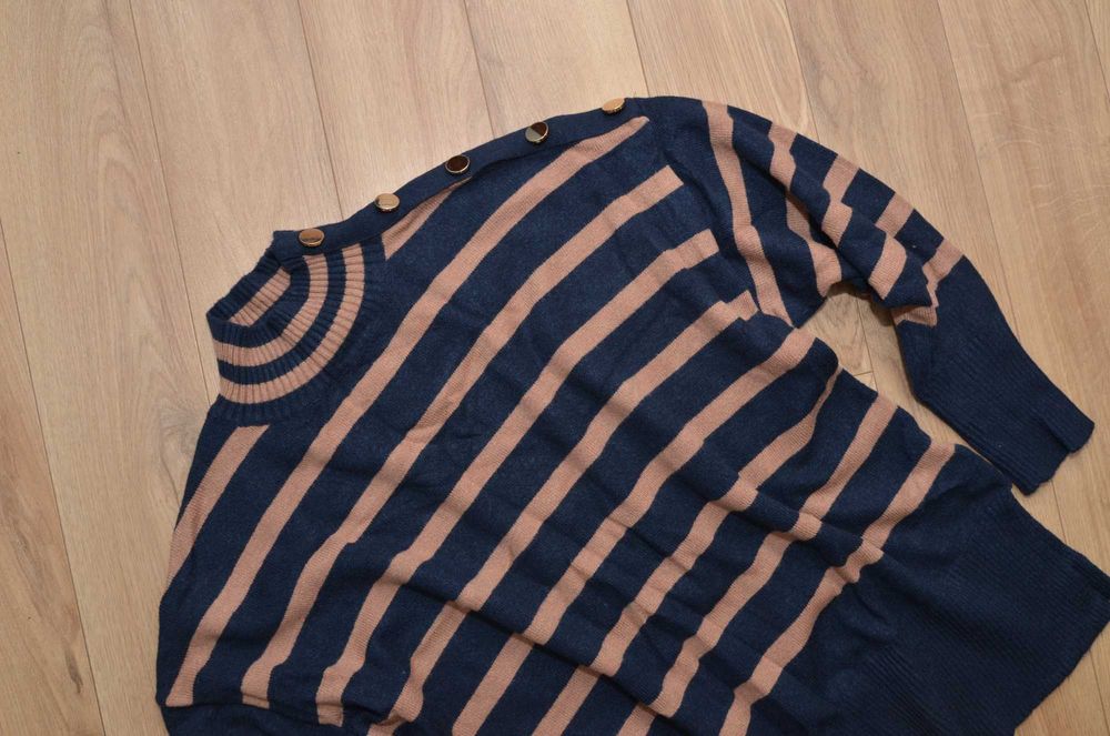 Sweter w paski miękki beżowy granatowy r.L Et vous r.40