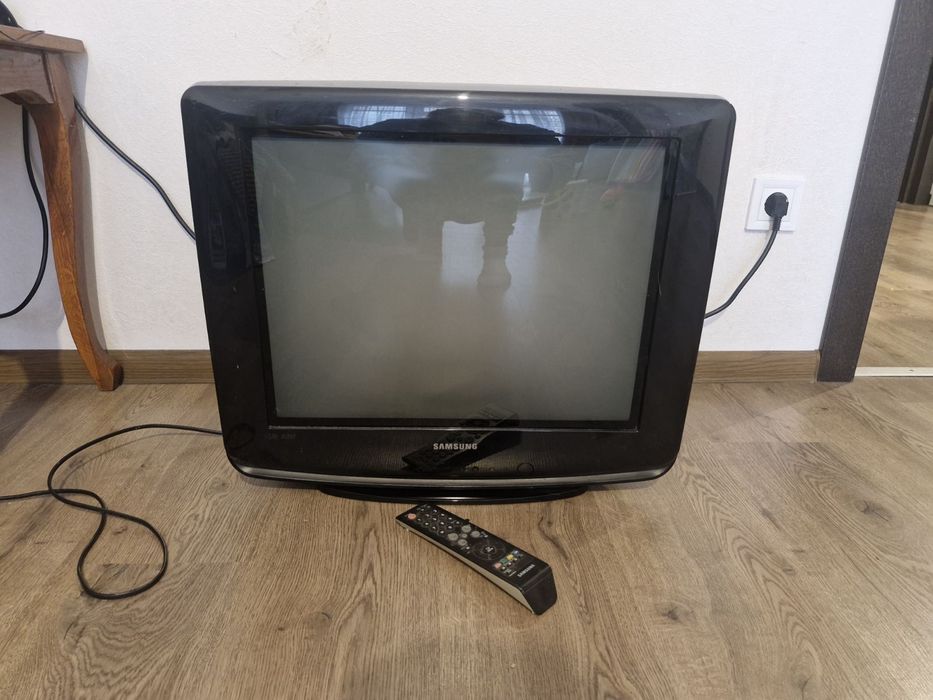 Продаю телевізор Samsung