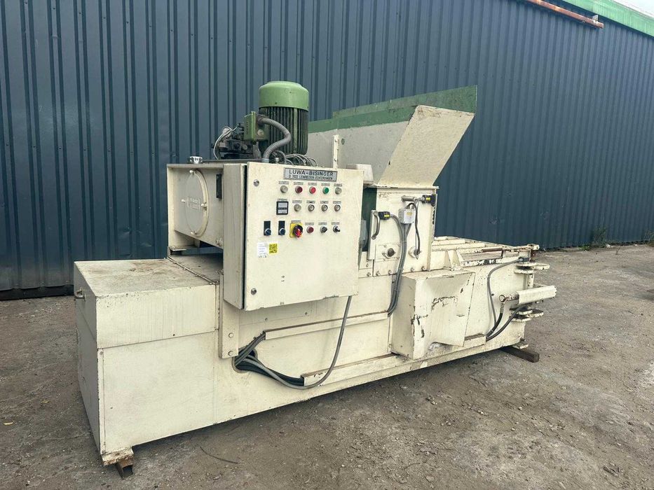 Belownica , prasa hydrauliczna