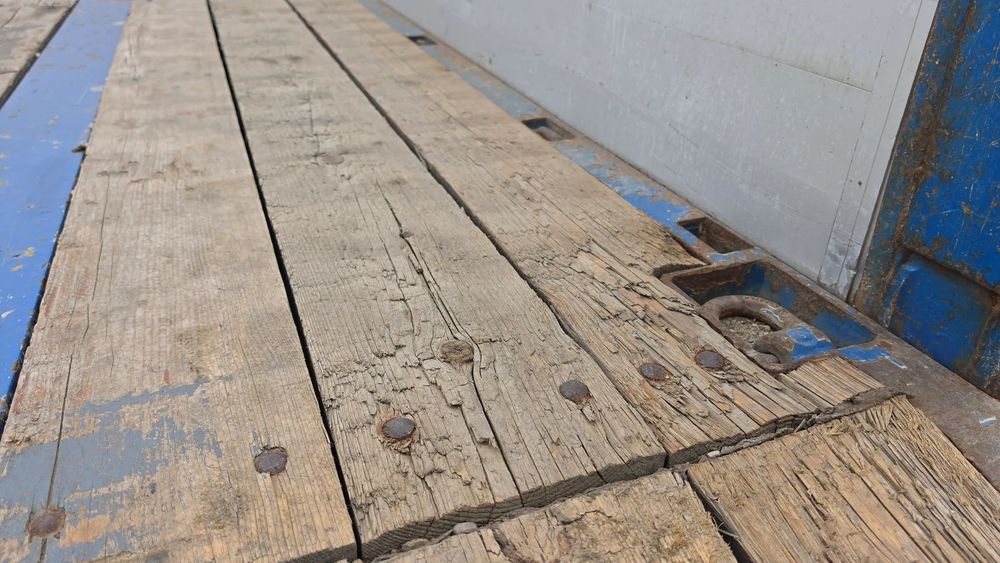 Schwarzmuller Zł Netto Przyczepa Niskopodwoziowa 8.30M