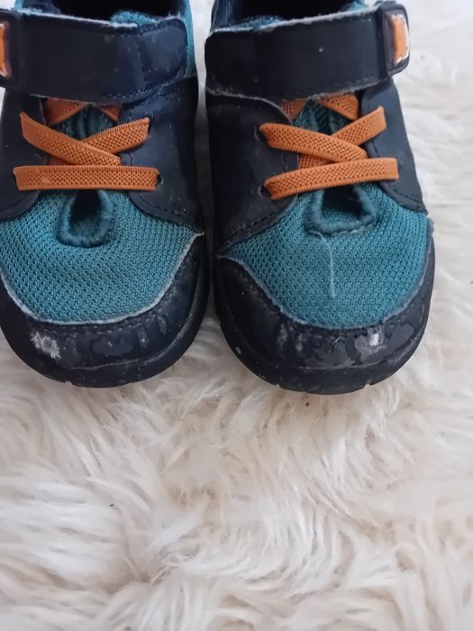 Buty adidasy 23 na rzepy czarno-zielone
