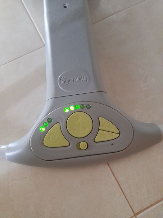 Espreguiçadeira baloiço/ eletrica