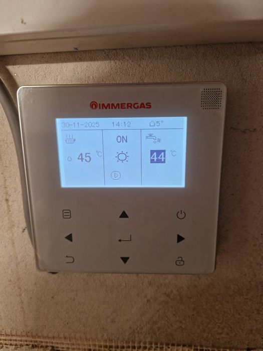 Sterownik pokojowy do pompy ciepła immergas