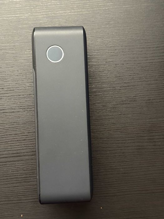 Power Bank Anker 737