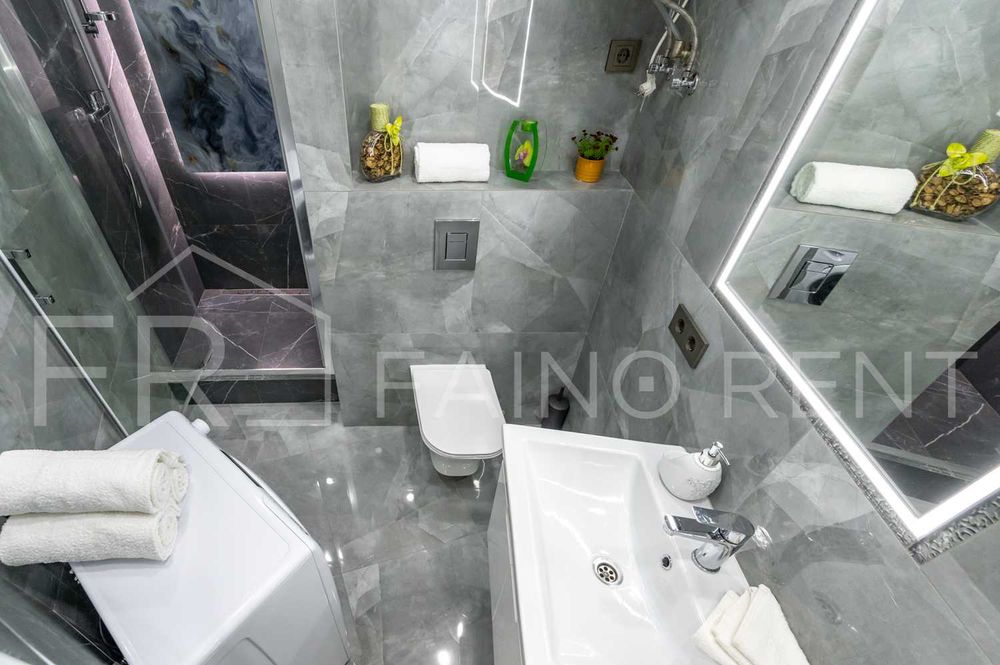 Стильні просторі апартаменти, Аркадія/5011