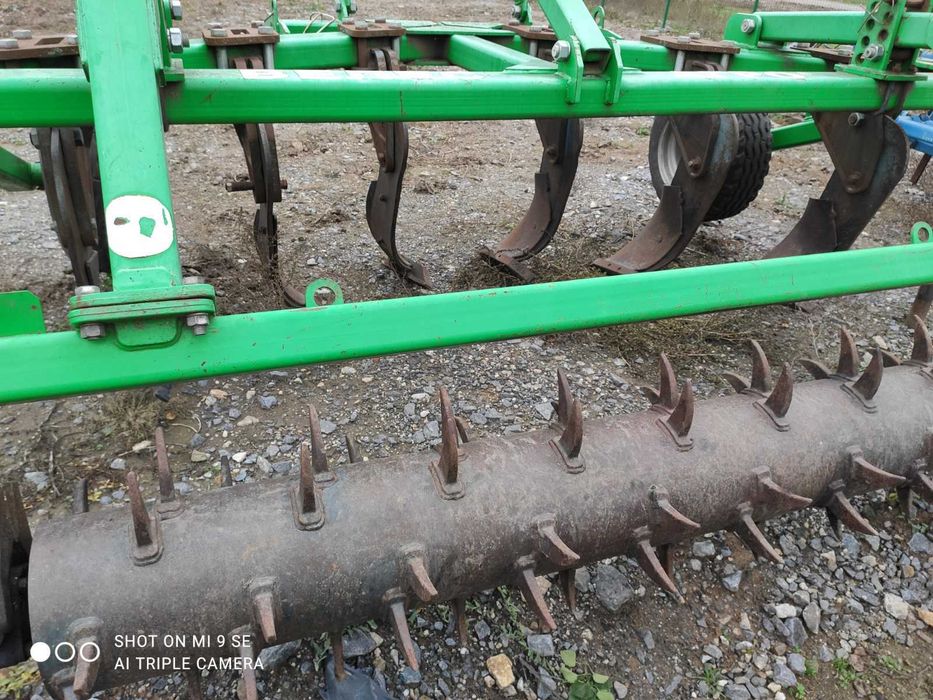 Продам глибокорозпушувач ГРС-3,0