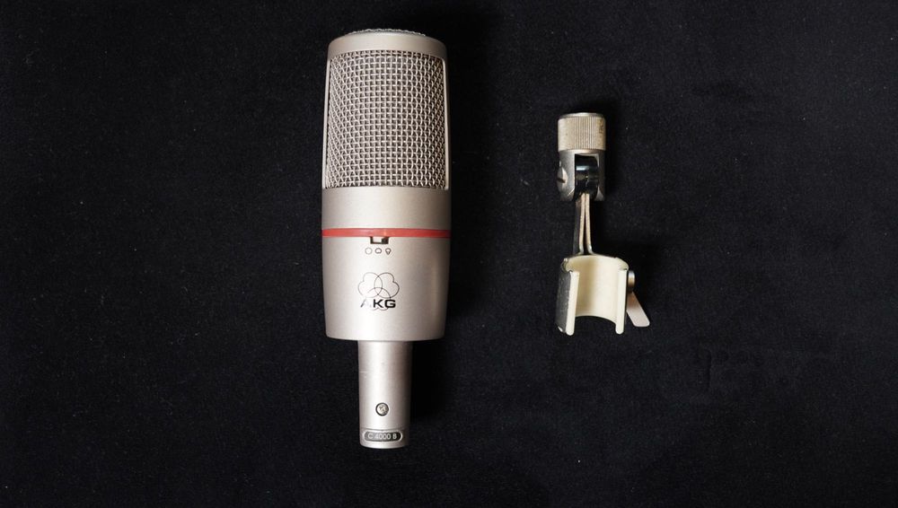 AKG C4000B - Microphone