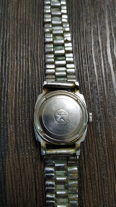 Советские женские часы Слава