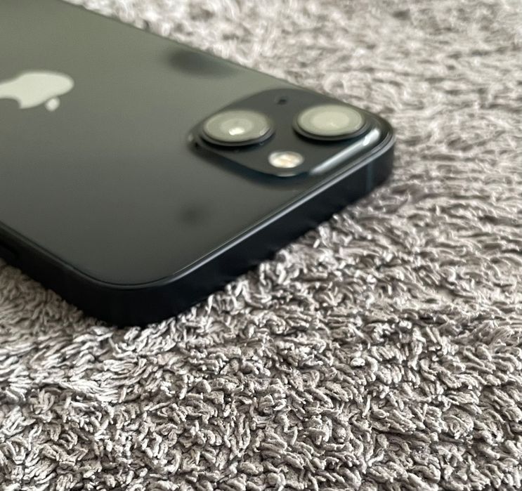 iPhone 13 128GB Black Neverlock