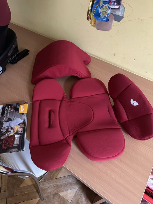 Дитяче автокрісло