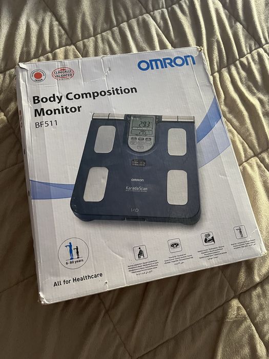 Balança de Bioimpedância Omron BF511