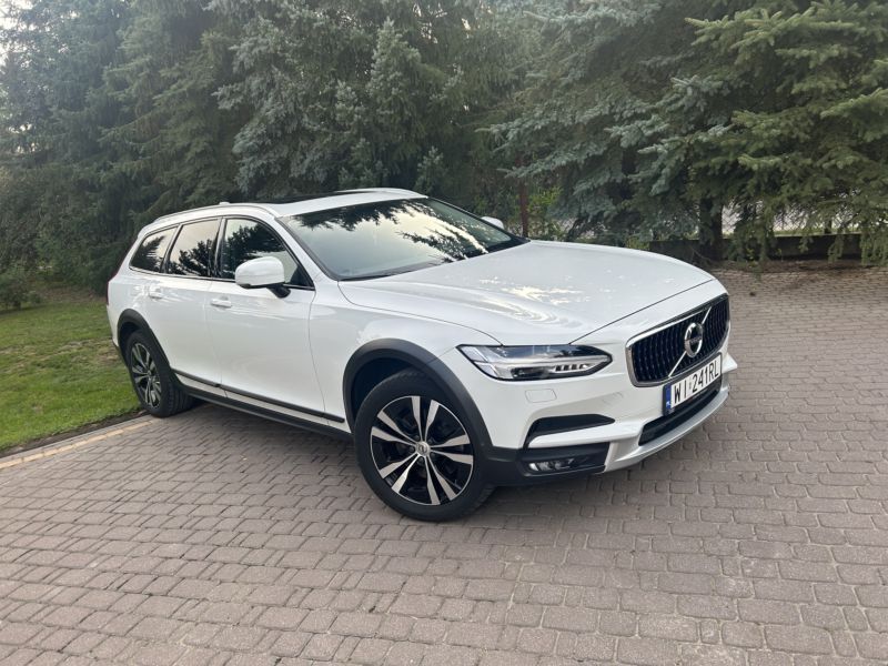 Volvo V90 Volvo V 90 Cross Country 190 km