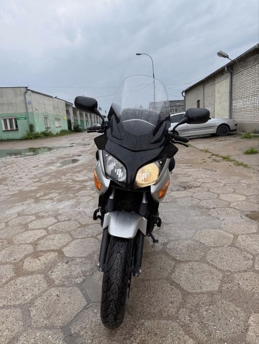 Motor szosowo - turystyczny Honda CBF600