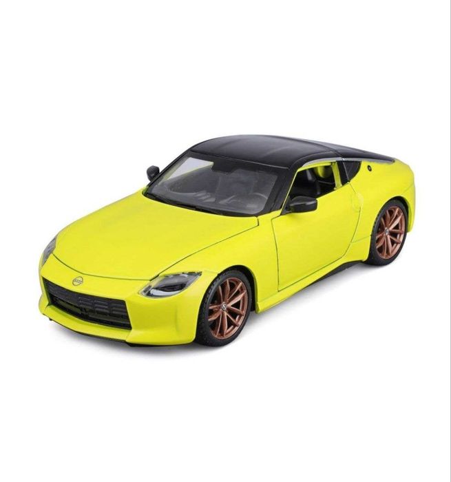 Maisto Nissan Skyline 2000 & Nissan Z 1:24