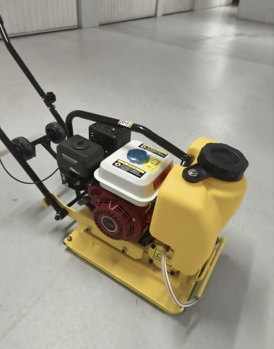 Placa vibratoria a gasolina 6.5cv 65kg