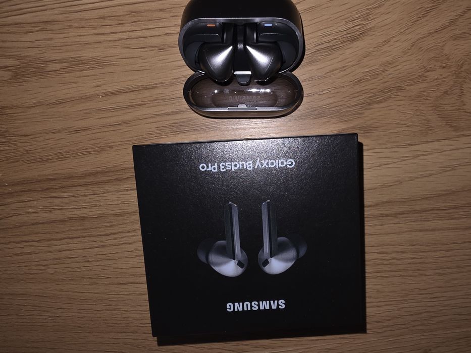 Sprzedam słuchawki samsung pro buds3