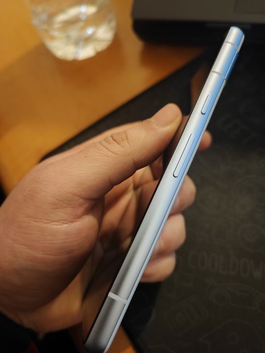 Pixel 7a - 8gb RAM - 128 ROM