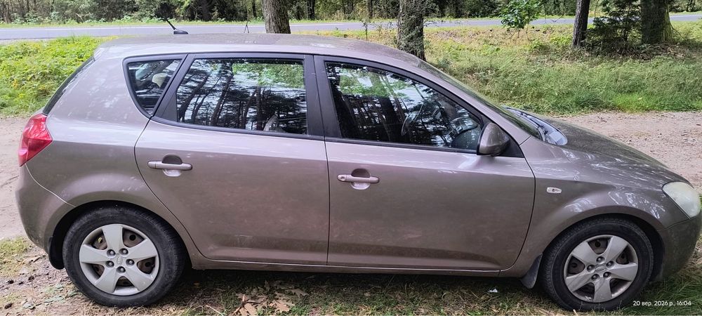 Kia Ceed 2.0 CRDi 140 KM | 2008 | 212 tys. km