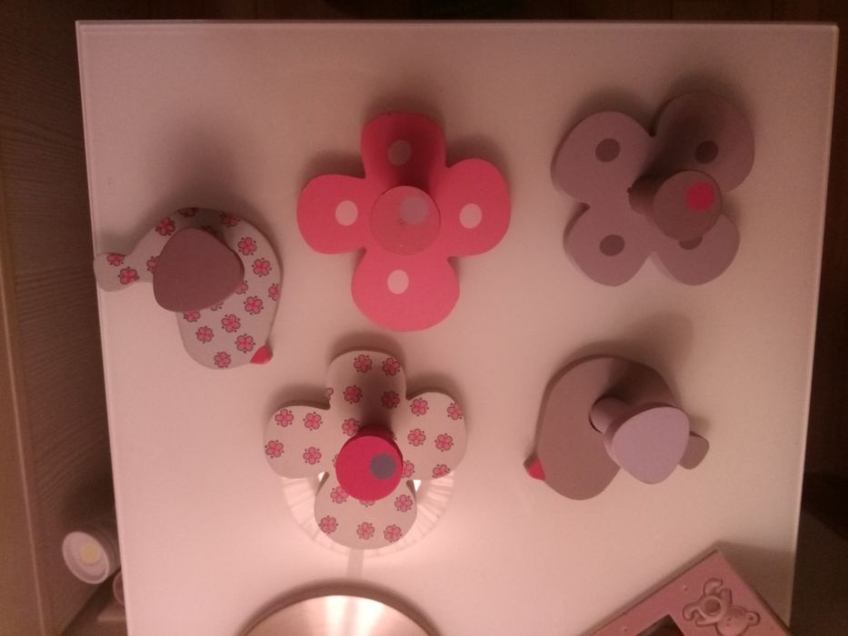 Vertbaudet Wall-Mounted Hangers for Girls' Bedroom