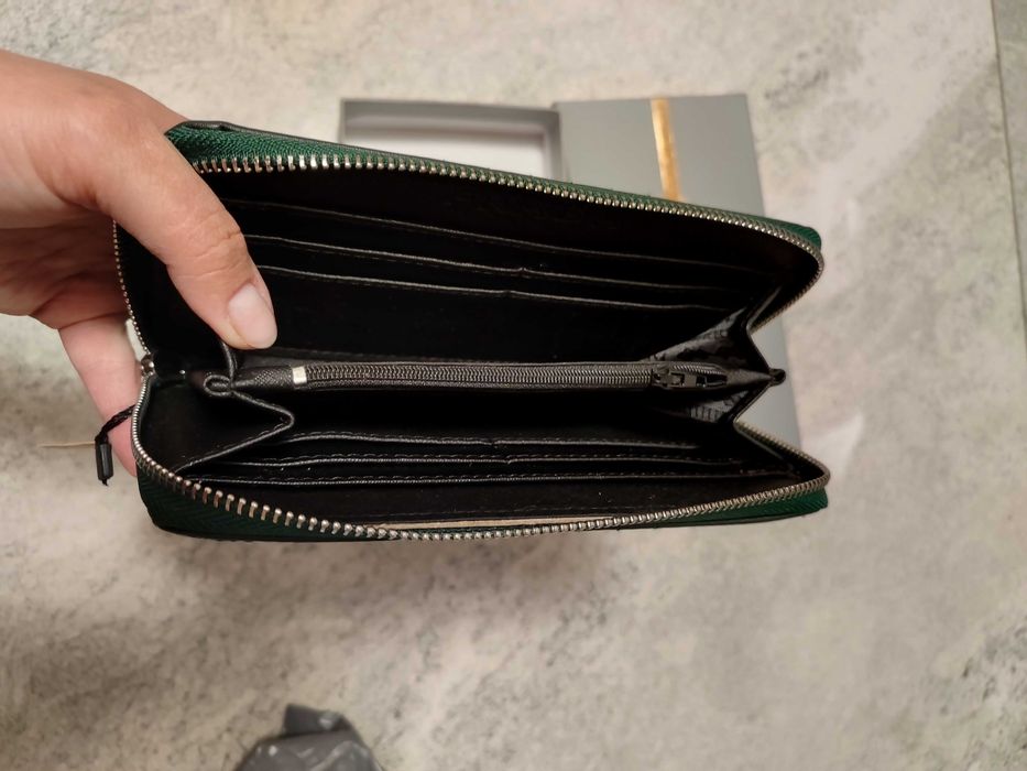 Гаманець великий, зелений колір