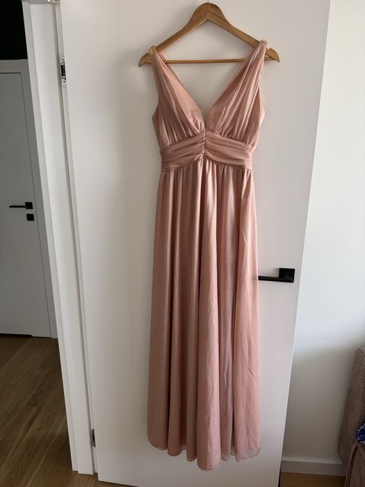 Sukienka tiulowa na wesele dla druhny świadkowej na studniówke