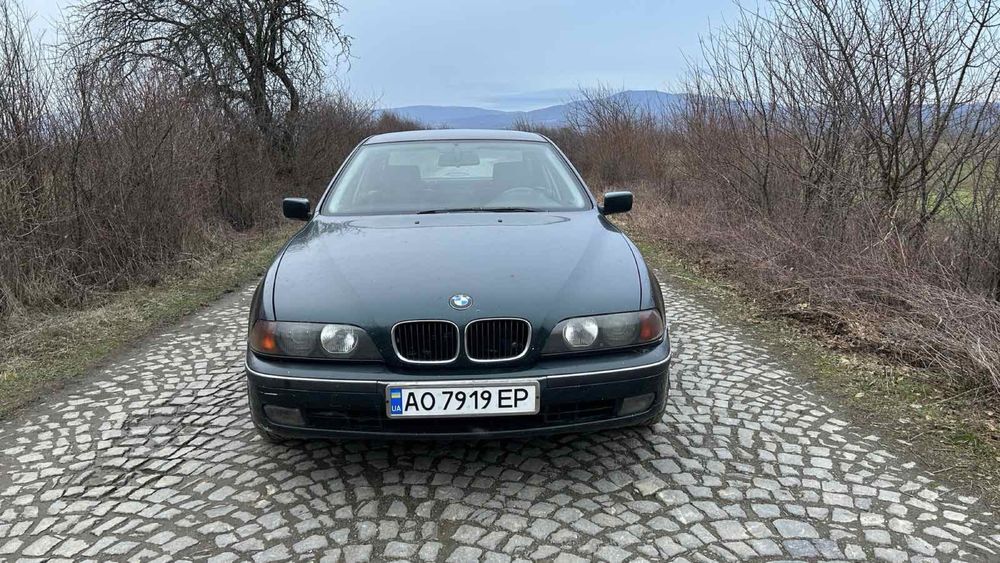 BMW 5 Series E39, 1998 рік