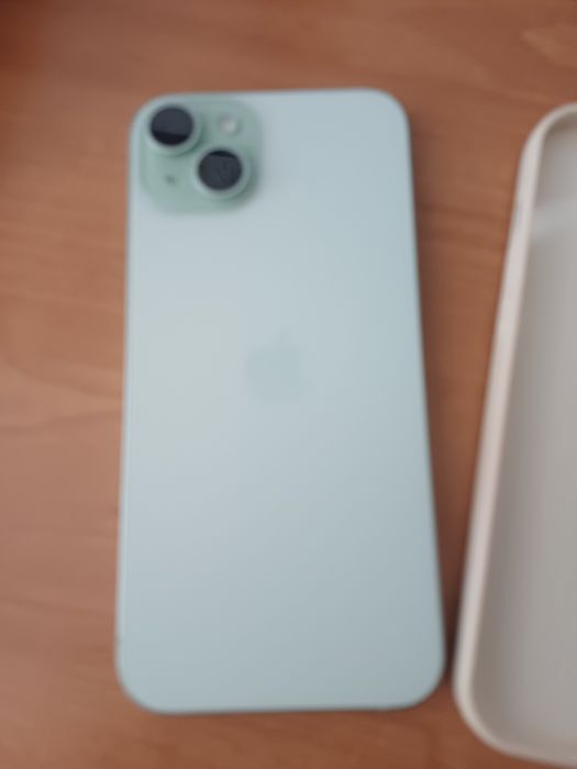 Iphone 15 plus igla
