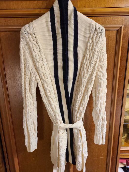 тепла жіноча кофта (вовна) в ідеальному стані