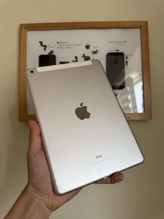 Продам iPad 5 32 Gb