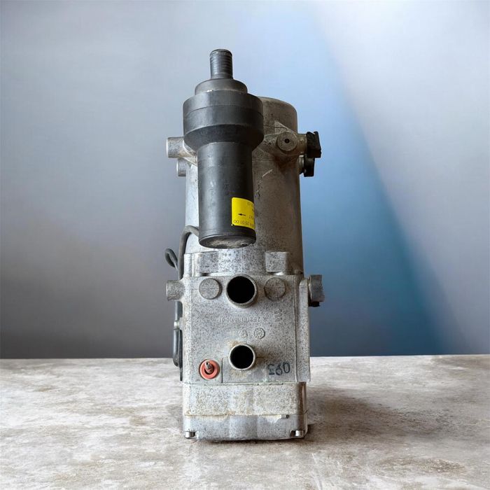 Автономний дизельний передпусковий підігрівач Eberspächer Hydronic M D10W 24V 9,5 кВт