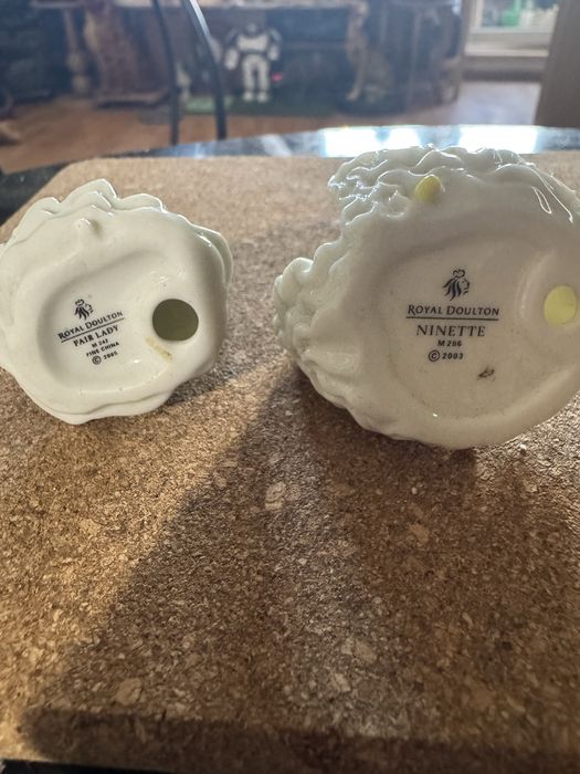 Royal Doulton miniaturki