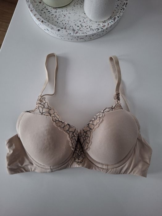 70B, Esotiq beżowy biustonosz