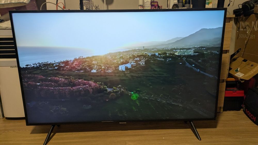 Sprzedam Smart telewizor Samsung 55 cały