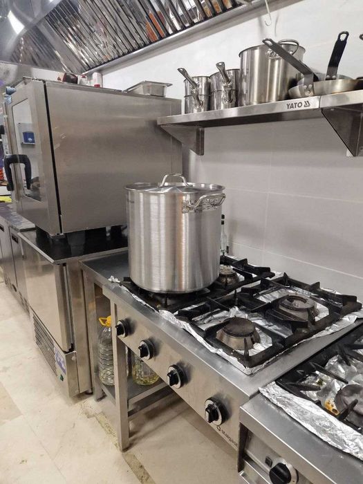 Sprzedaż wyposażenia po zamknięciu restauracji