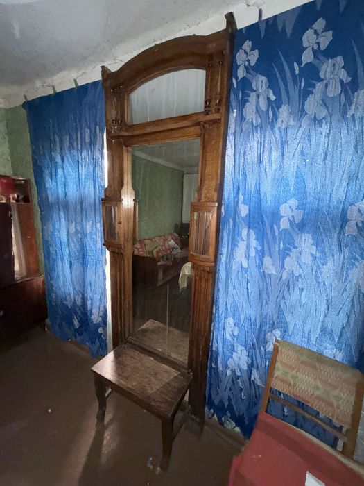 Старинная мебель, антиквариат , сервант , диван 20 век