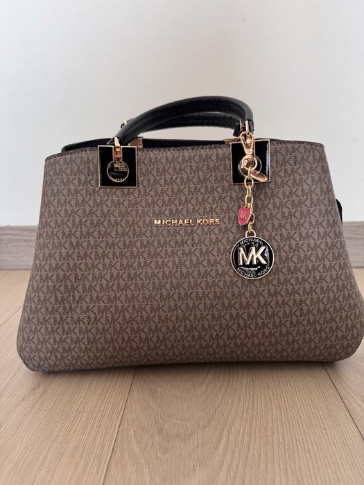 Стильна сумка  Michael Kors