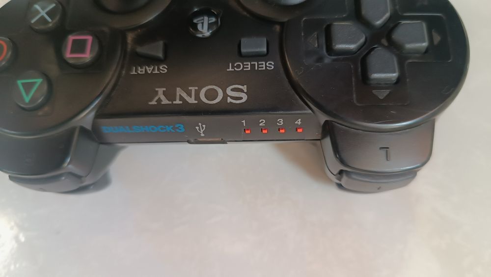 Comandos DualShock  PlayStation 3 avariados.