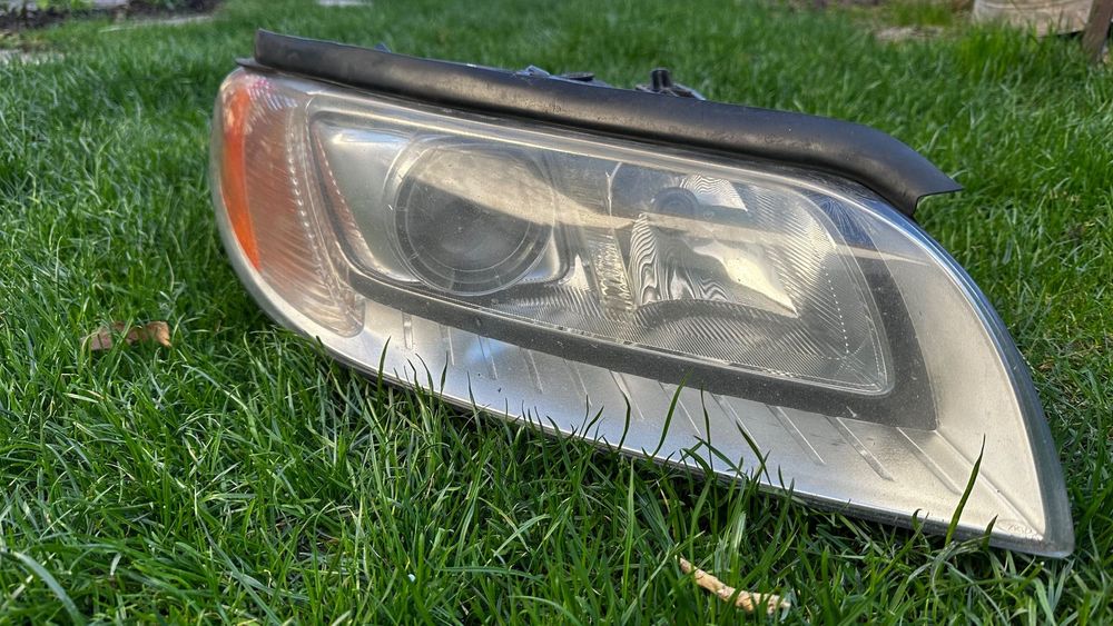 Reflektor lampa prawa Volvo S80 bi xenon skrętny EU ABL