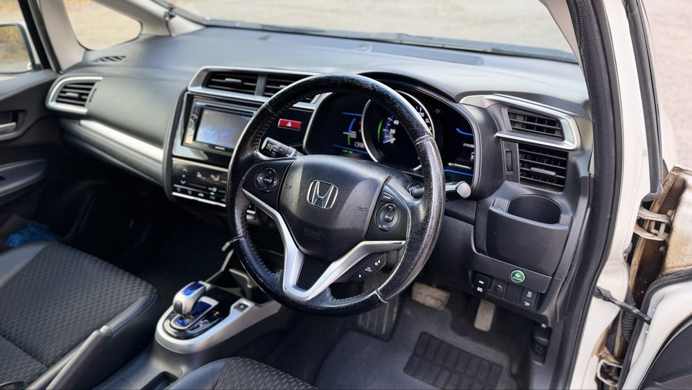 2014 Honda Fit 1.5 HIBRID