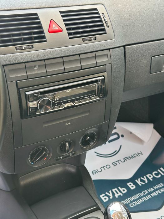 Продам Skoda Fabia 2006 рік можлива розстрочка,кредит,обмін!