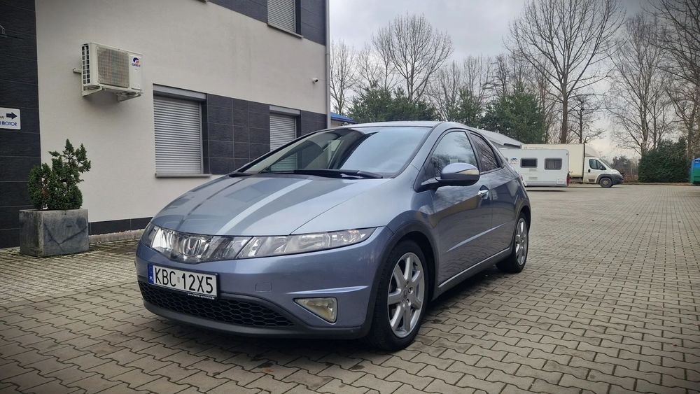 Honda Civic Wersja Sport, świetny stan, niski przebieg