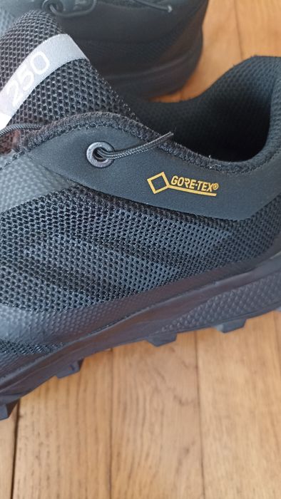Кросівки чоловічі Adidas